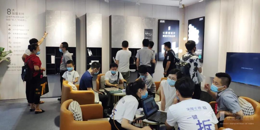 7.27家博會火熱開展，華洲木業(yè)邀您參觀交流(圖3)